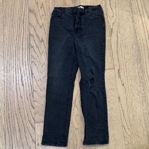 Good American Dark Skinny Jeans with Ripped Detail